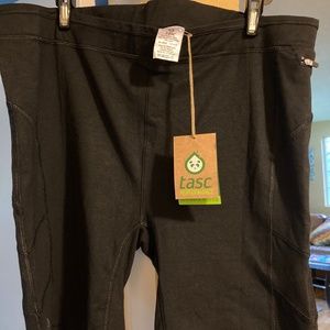 Tasc Attain compression shorts size E1 aka xxl